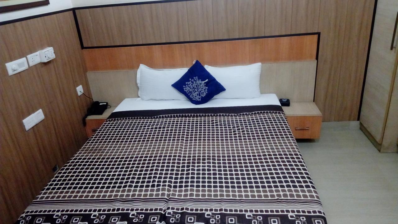 Hotel Desire Hisār Екстериор снимка