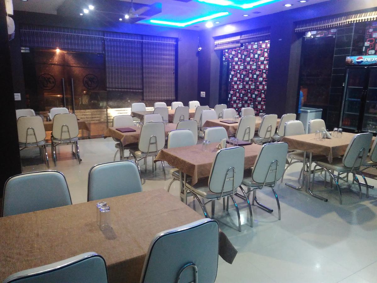 Hotel Desire Hisār Екстериор снимка